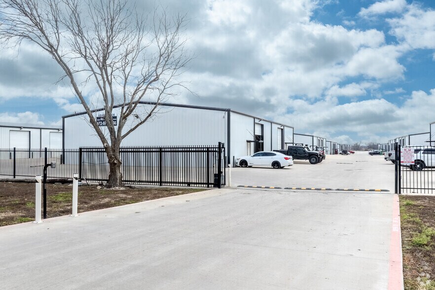 More Photos Of 6562 FM 148, Terrell Unknown For Lease