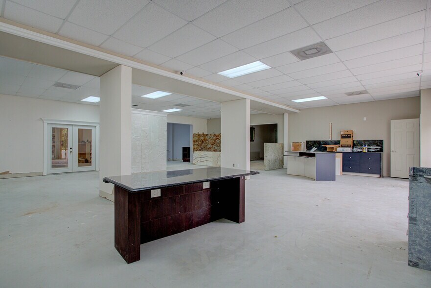 More Photos Of 3705 Old Lewis Speedway, Saint Augustine Warehouse For Sale