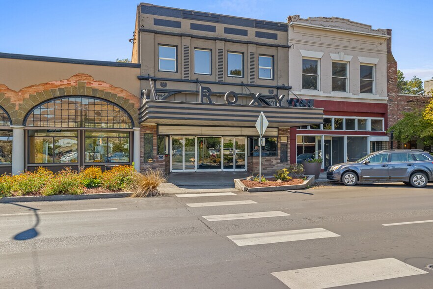 Primary Photo Of 714 Main St, Lewiston Movie Theatre For Sale