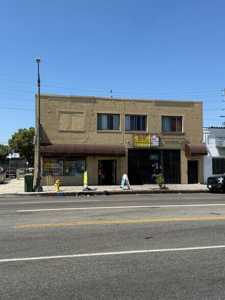 More Photos Of 5975 S Broadway, Los Angeles Storefront Retail Residential For Sale