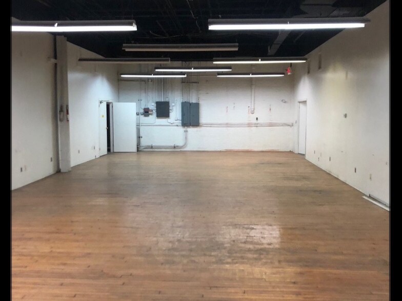 More Photos Of 2-20 Brighton Ave, Passaic Warehouse For Lease