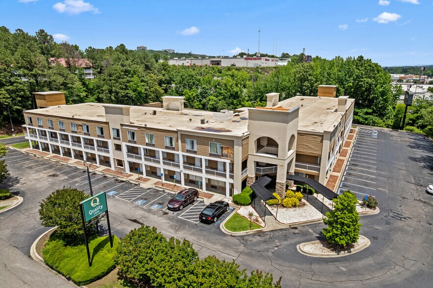 More Photos Of 155 Vulcan Rd, Birmingham Hotel For Sale