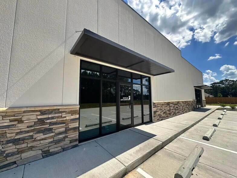 More Photos Of 23516 Haven Blvd, Ponchatoula Storefront Retail Residential For Sale