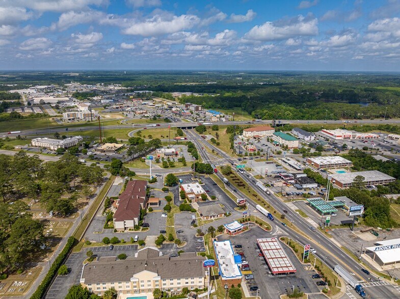 More Photos Of 806 US-82, Tifton Office For Sale