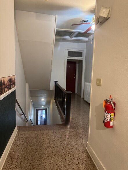 More Photos Of 128 S 5th St, Norfolk Apartments For Sale