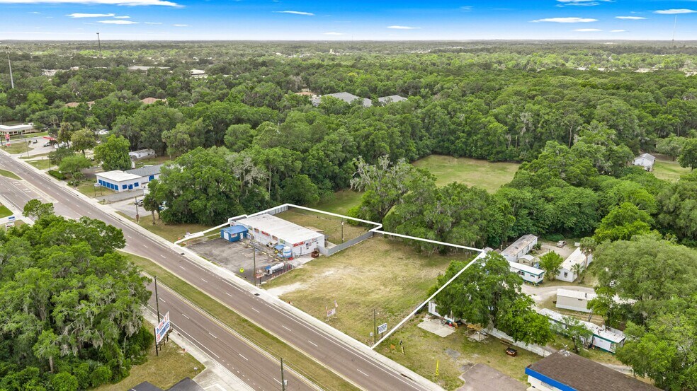 More Photos Of 2926 NE Jacksonville Rd, Ocala Freestanding For Sale