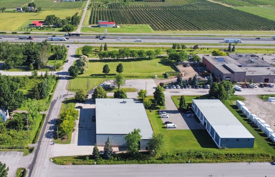 More Photos Of 4800 Hinan Dr, Beamsville Warehouse For Lease