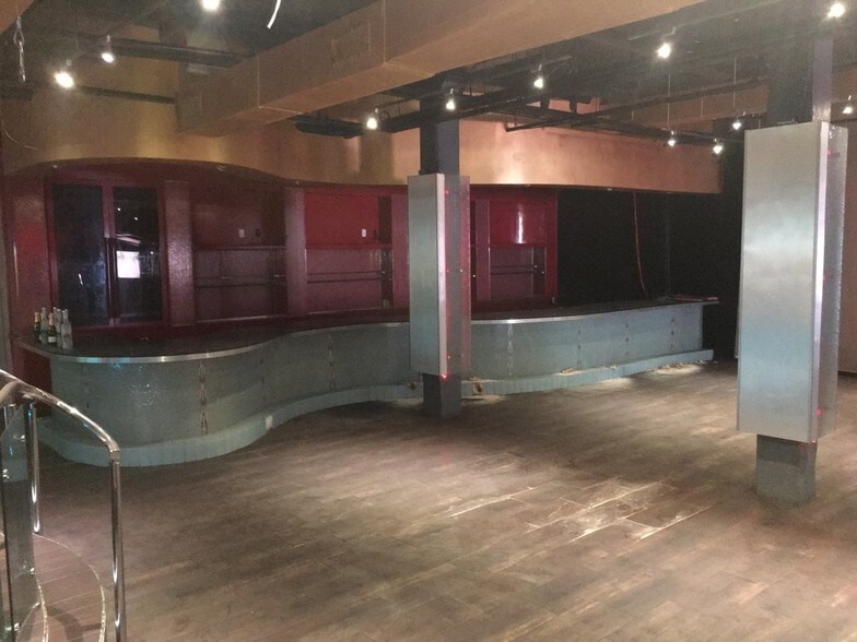 More Photos Of 801 Frenchmen St, New Orleans Restaurant For Lease