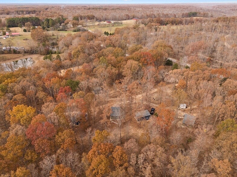 More Photos Of 3158 Summertown Hwy, Summertown Hotel For Sale