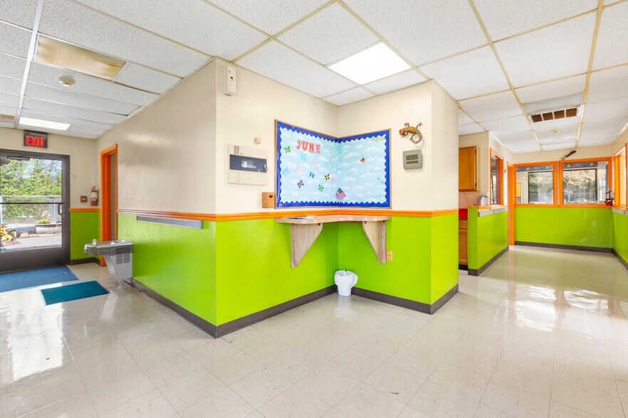 More Photos Of 415-416 Chatham Heights Rd, Fredericksburg Medical For Sale