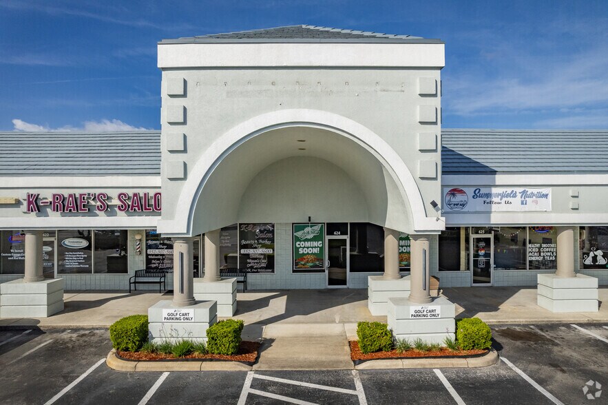More Photos Of 17860 SE 109th Ave, Summerfield Storefront For Lease