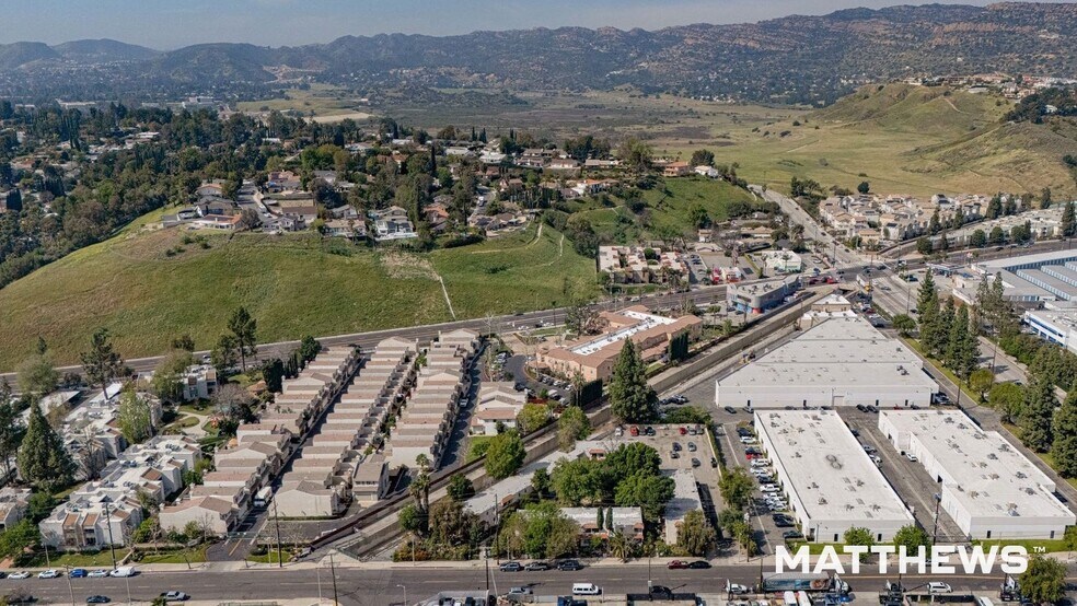 Primary Photo Of 9015 Owensmouth Ave, Canoga Park Apartments For Sale