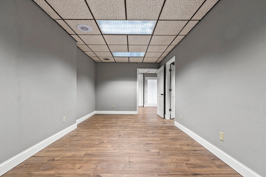 More Photos Of 400 E Highland Dr, Oconto Falls Office For Lease