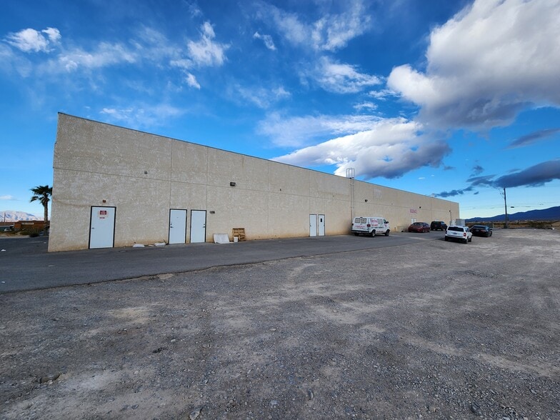 More Photos Of 1231 E Basin Ave, Pahrump Restaurant For Lease