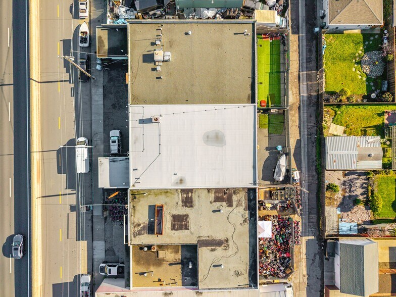 More Photos Of 790-800 S Amphlett Blvd, San Mateo Warehouse For Lease