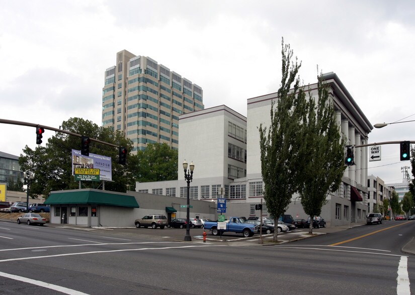 More Photos Of 525 NE Oregon St, Portland Office For Lease