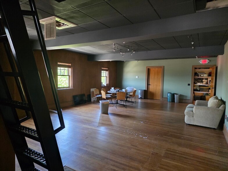 More Photos Of 175 Patton Ave, Asheville Office For Lease