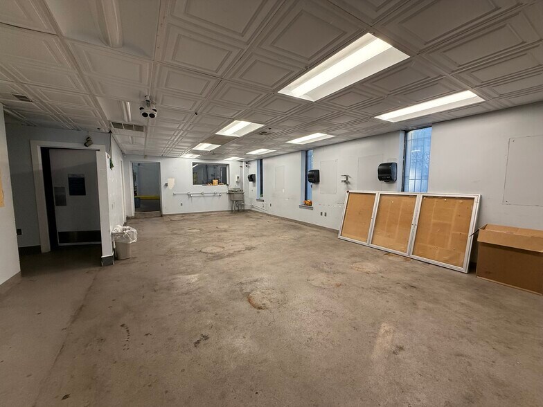 More Photos Of 4001 N American St, Philadelphia Warehouse For Lease