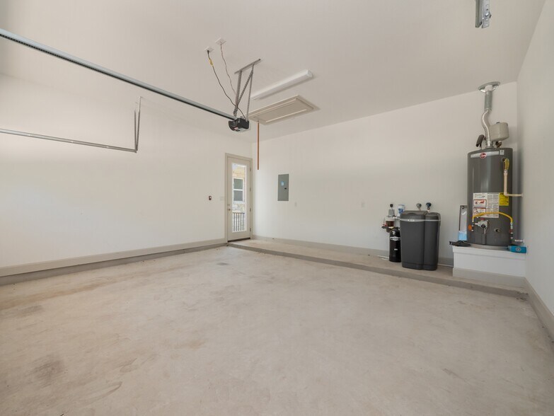 More Photos Of 13511 Carpenter Ln, Manchaca Land For Sale