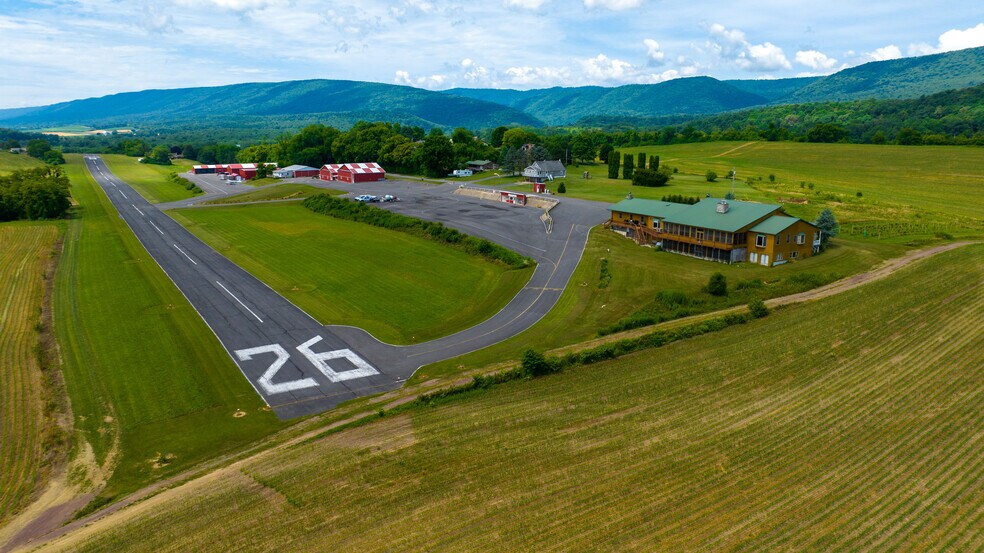 More Photos Of 600 Airport Dr, Mifflintown Flex For Sale