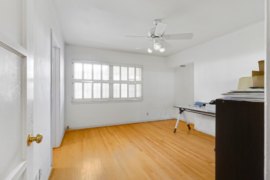 More Photos Of 11737 Bellagio Rd, Los Angeles Multifamily For Sale