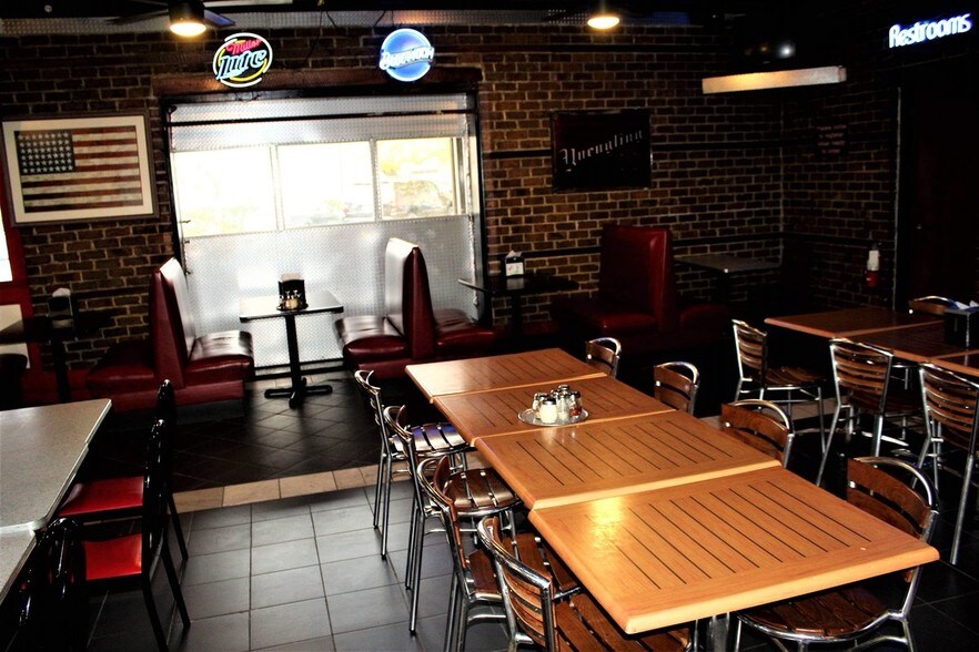 More Photos Of 6610 Rivers Ave, Charleston Freestanding For Lease