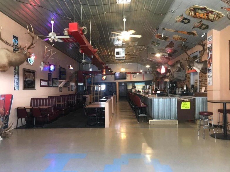 More Photos Of 50 S Main St, Utica Bar For Sale