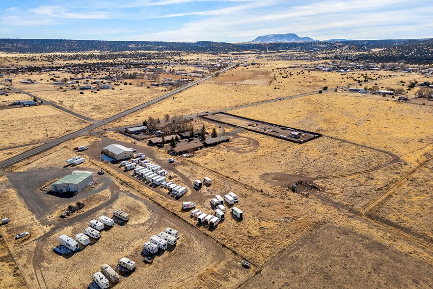 More Photos Of 679 S US 180 Highway, Springerville Distribution For Sale