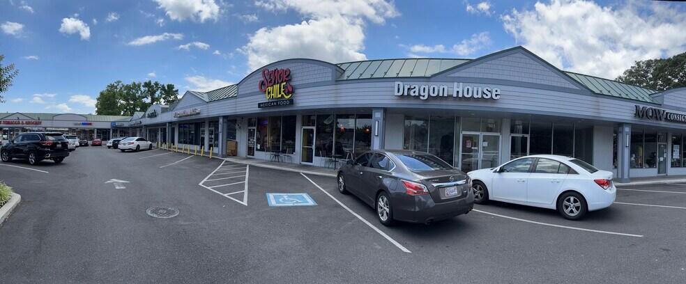 More Photos Of 93-117 Mayo Rd, Edgewater Storefront For Lease