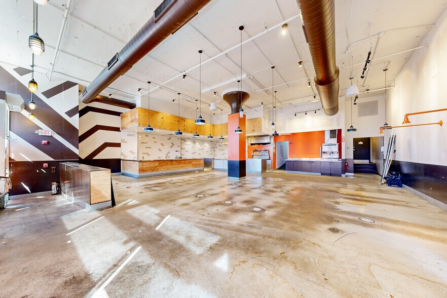 More Photos Of 959-961 Commonwealth Ave, Boston Storefront For Sale