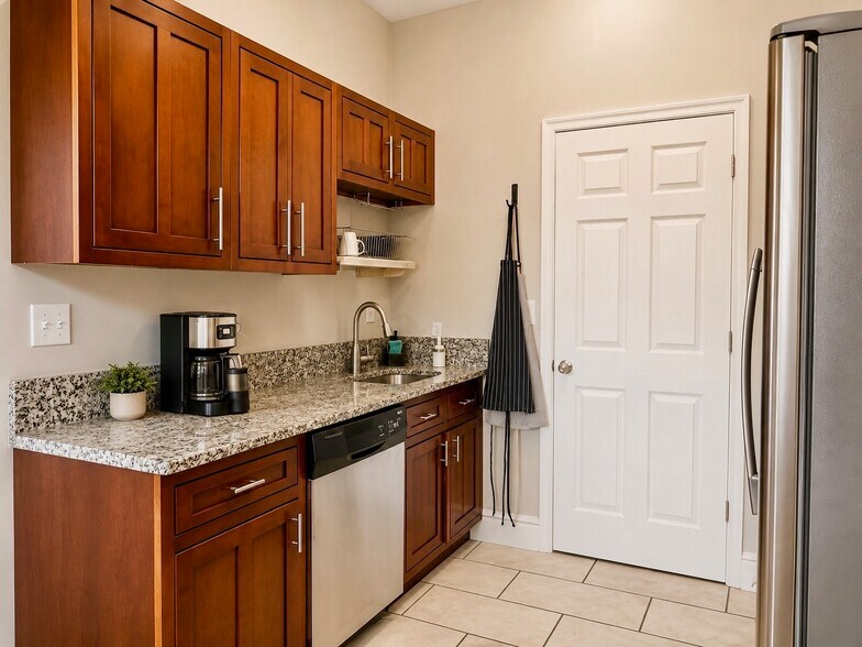 More Photos Of 825 N Charles St, Baltimore Apartments For Sale