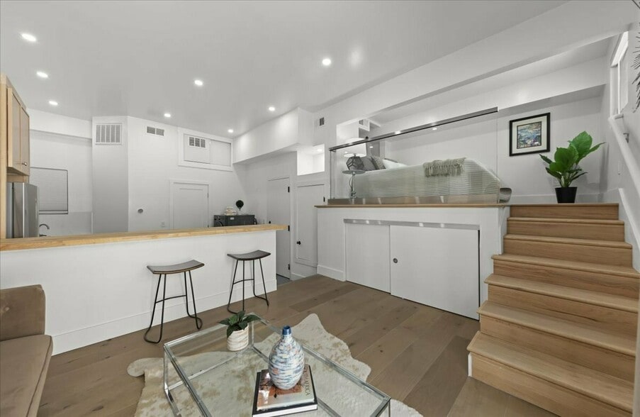 More Photos Of 1431 Grant Ave, San Francisco Multifamily For Sale