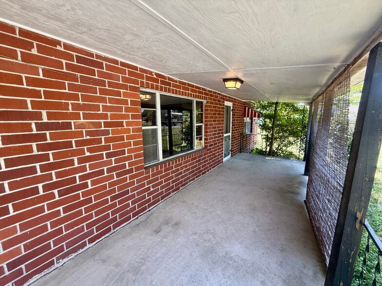 More Photos Of 86050 Pages Dairy Rd, Yulee Office For Lease