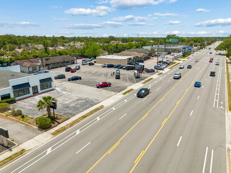 More Photos Of 1956 Kingsley Ave, Orange Park General Retail For Sale