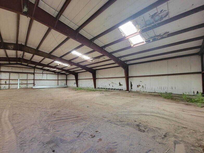 More Photos Of 2984 Sweetwater Pk dr, Garden City Industrial For Lease