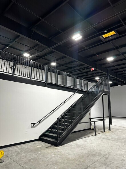 More Photos Of 7265 NW 74th St, Medley Warehouse For Sale