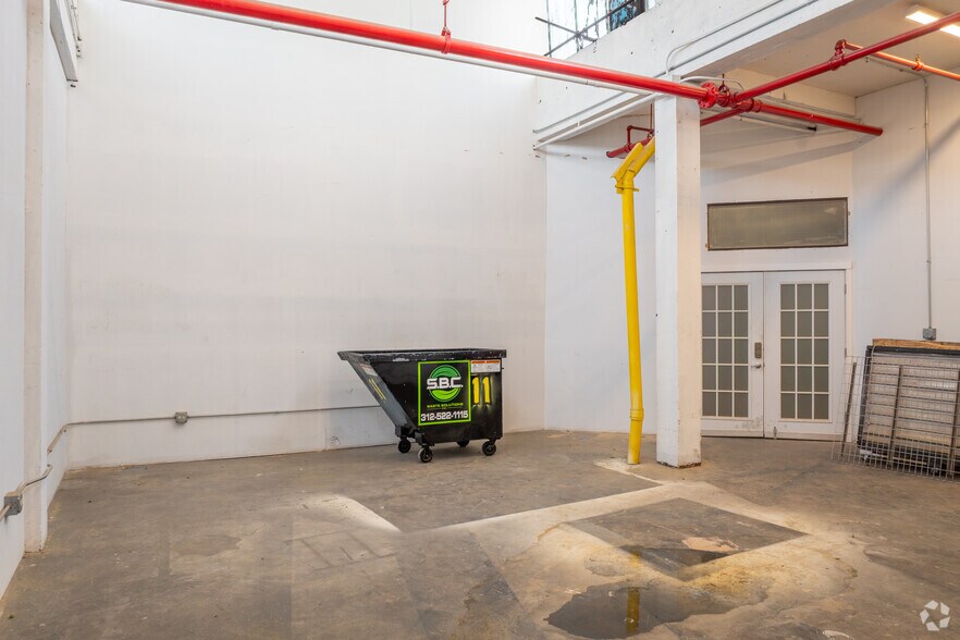 More Photos Of 3850 W Cortland St, Chicago Manufacturing For Sale
