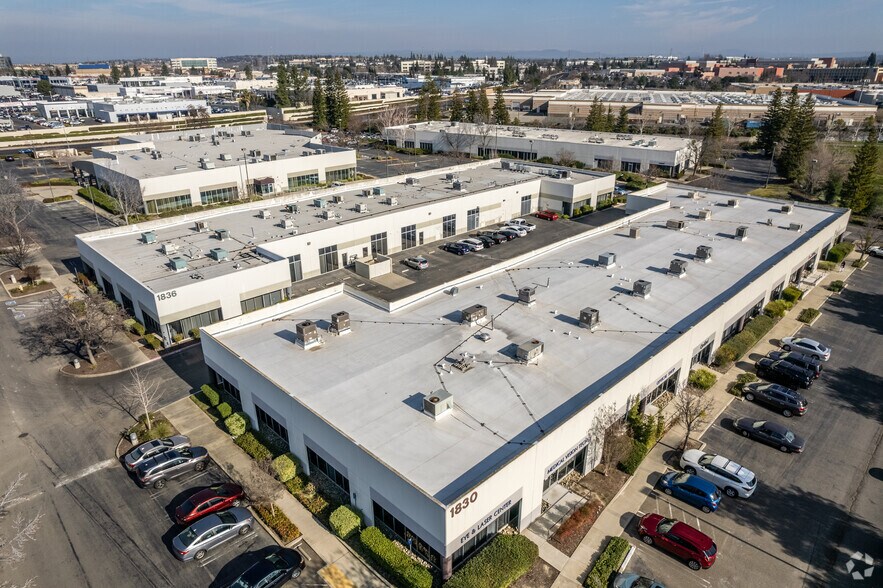 More Photos Of 1830 Sierra Gardens Dr, Roseville Flex For Lease