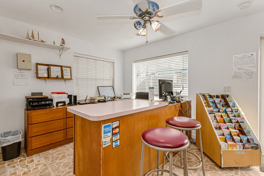 More Photos Of 5935 S Highway A1A, Melbourne Beach Hotel For Sale