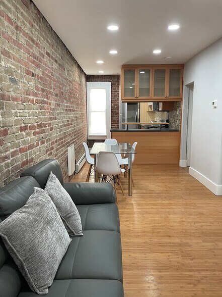 More Photos Of 2001 Park St, Atlantic Beach Storefront Retail Residential For Sale