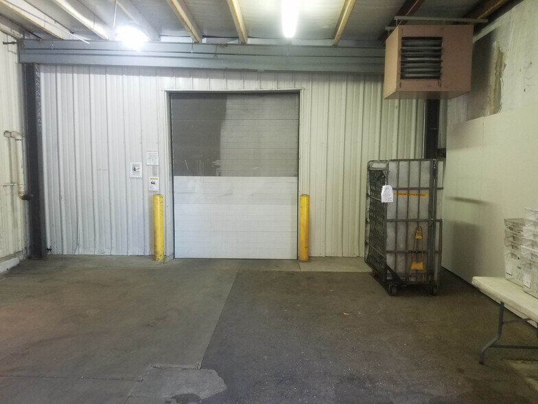 More Photos Of 2208 Trott Ave SW, Willmar Flex For Sale