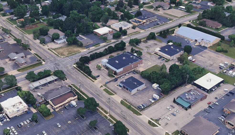 More Photos Of 1320 E Stroop Rd, Kettering Drugstore For Sale