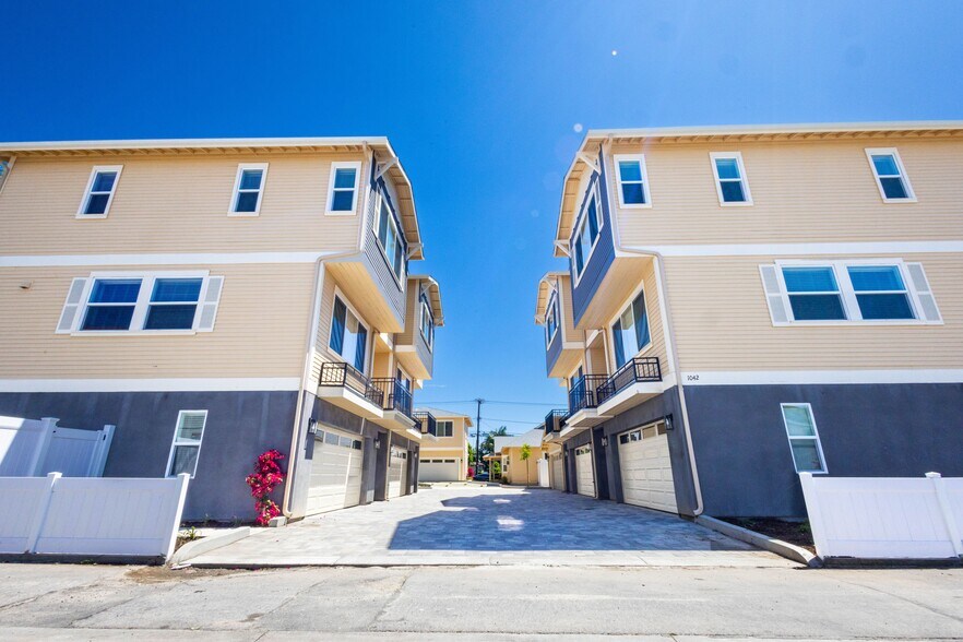 More Photos Of 1042 San Juan St, Tustin Apartments For Sale
