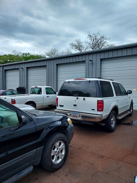 More Photos Of 301 N Logan St, Gaffney Auto Repair For Sale