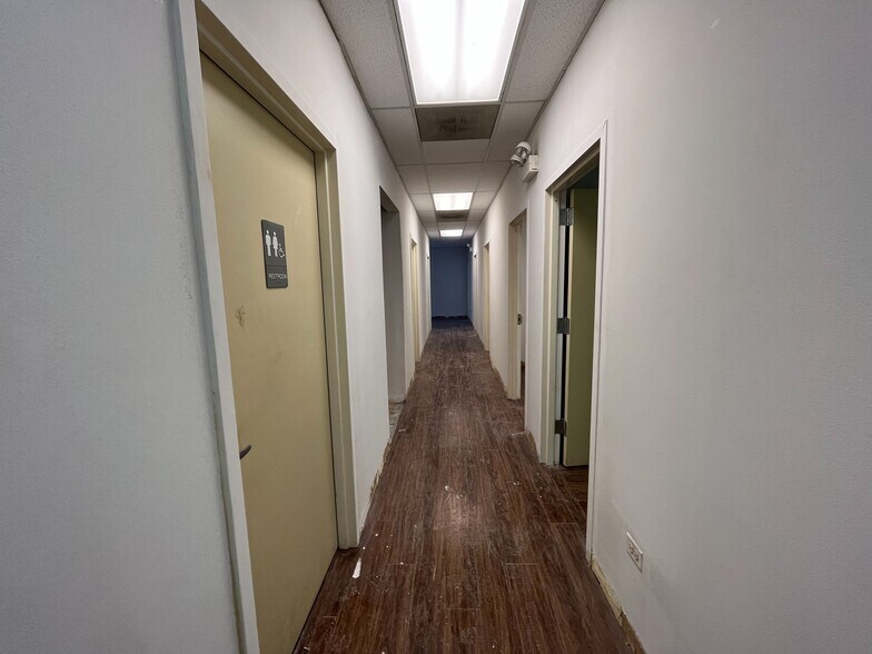 More Photos Of 3401-3409 W Fullerton Ave, Chicago Storefront Retail Office For Lease