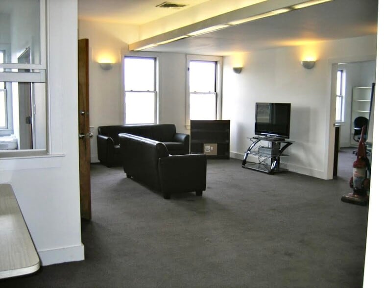 More Photos Of 1532 Dorchester Ave, Boston Office For Lease