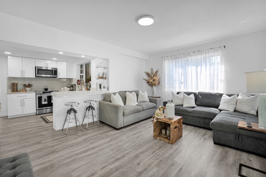 More Photos Of 3711 SW 27th Ter, Miami Specialty For Sale