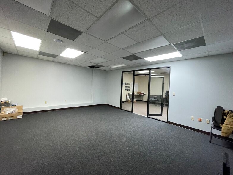 More Photos Of 1920 Boothe Cir, Longwood Office For Lease