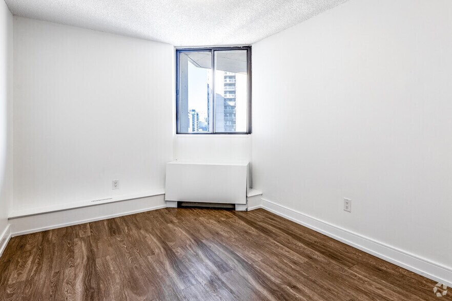 More Photos Of 340 Colborne St, London Apartments For Lease