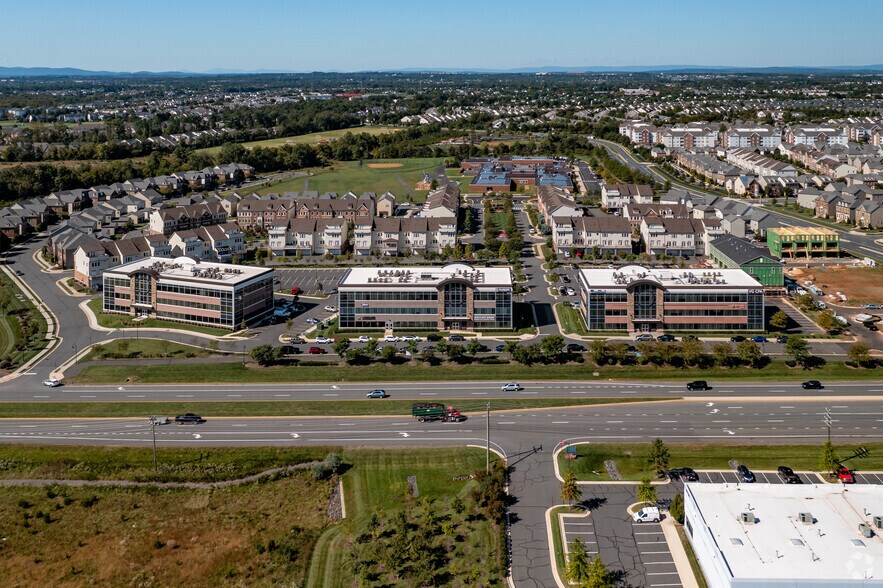 More Photos Of 44790 Maynard Sq, Ashburn Office For Lease